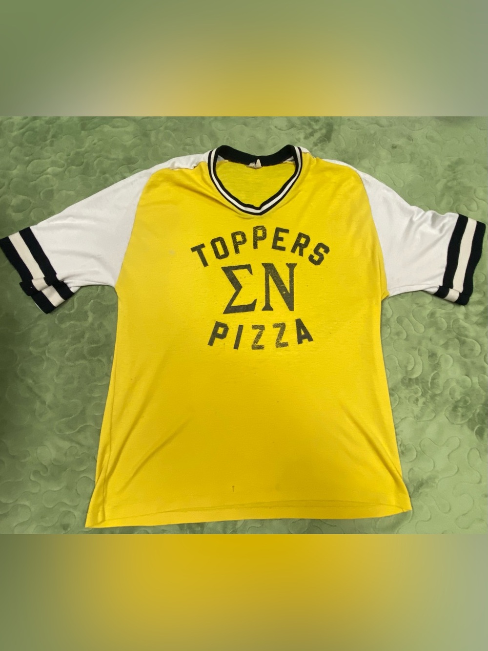 70s/80s Sigma Nu Greek baseball T-shirt Jersey Toppers Pizza, V-Neck SOFT